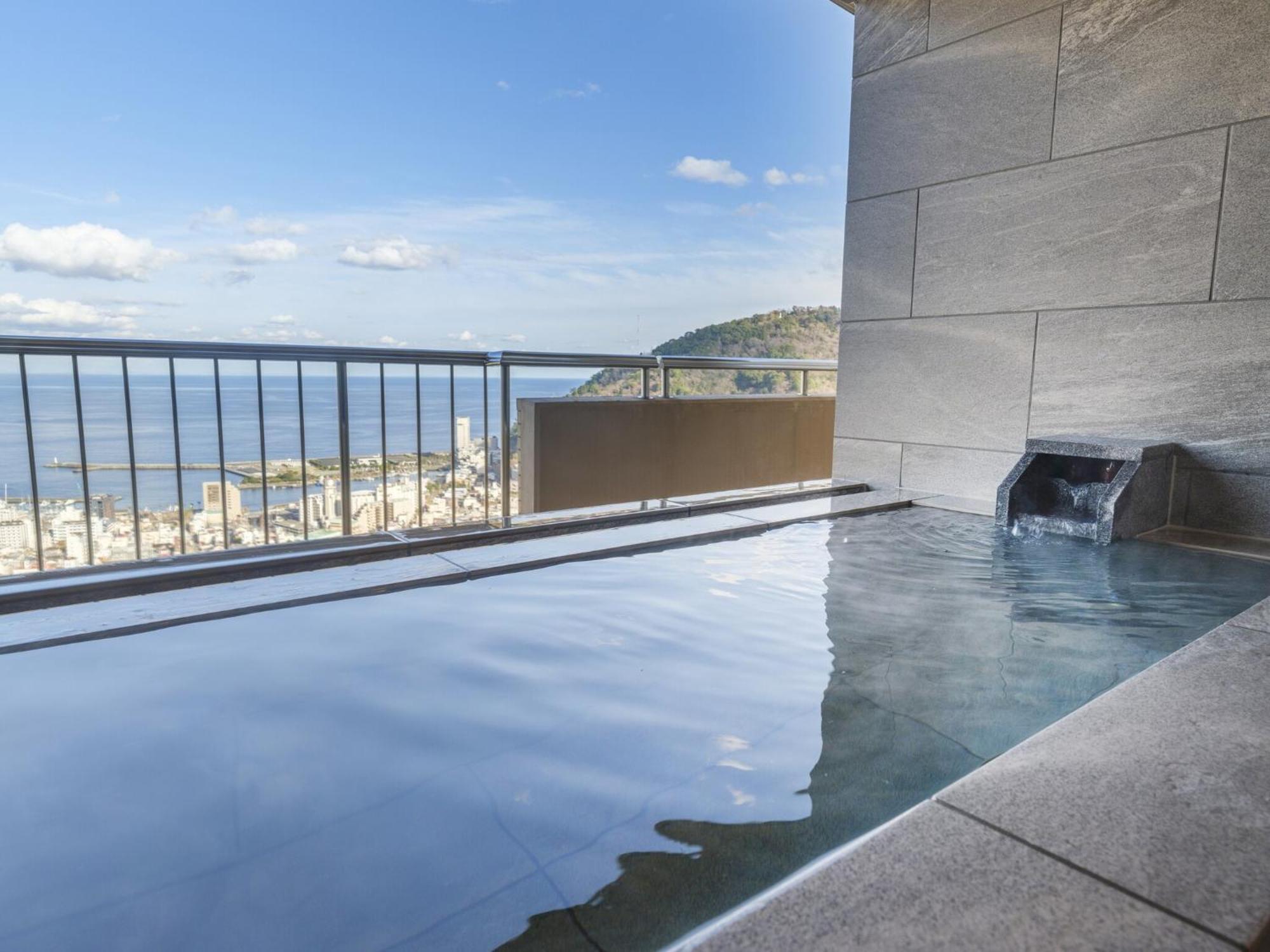 Kamenoi Hotel Atami Атами Екстериор снимка